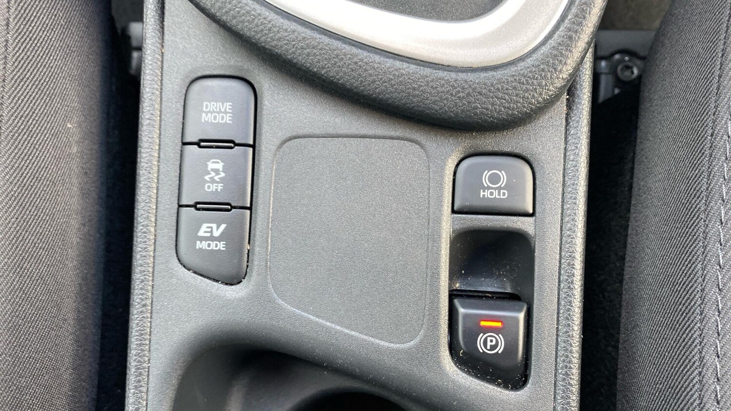 Used Toyota Yaris 2025 for sale - 77783630: Photo 39