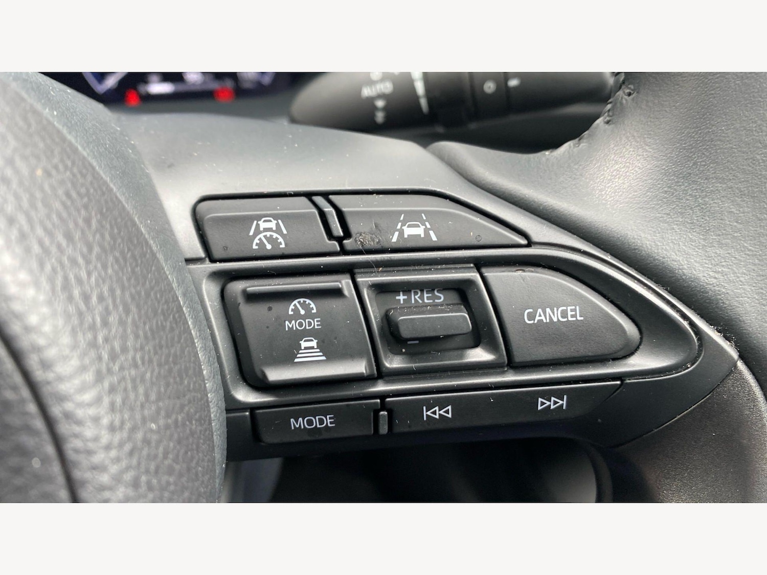 Used Toyota Yaris for sale - 78136057: Photo 32