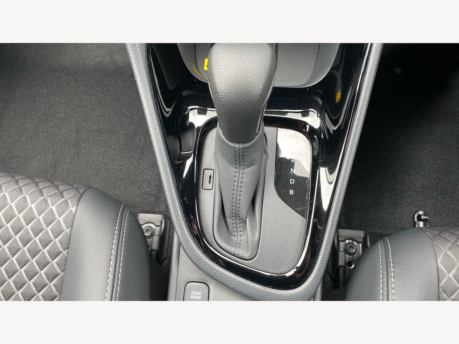 Used Toyota Yaris for sale - 78136057: Photo 43