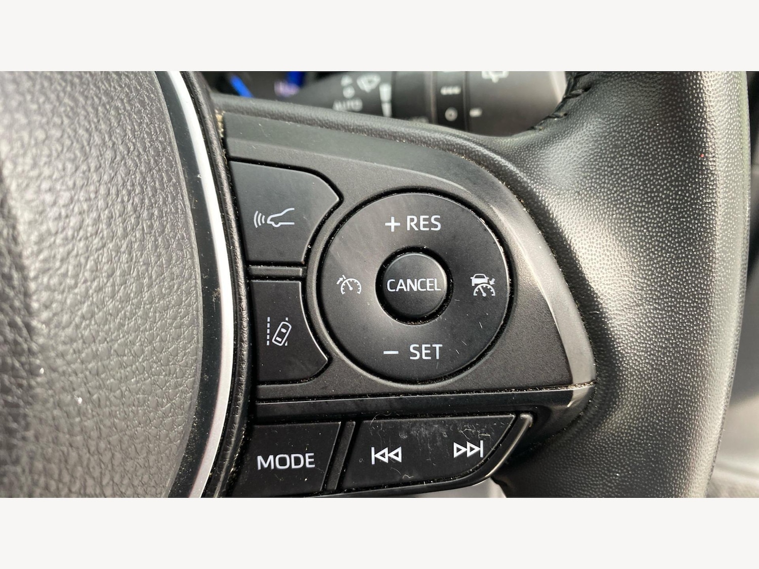 Used Toyota RAV4 2022 for sale - 76458098: Photo 31