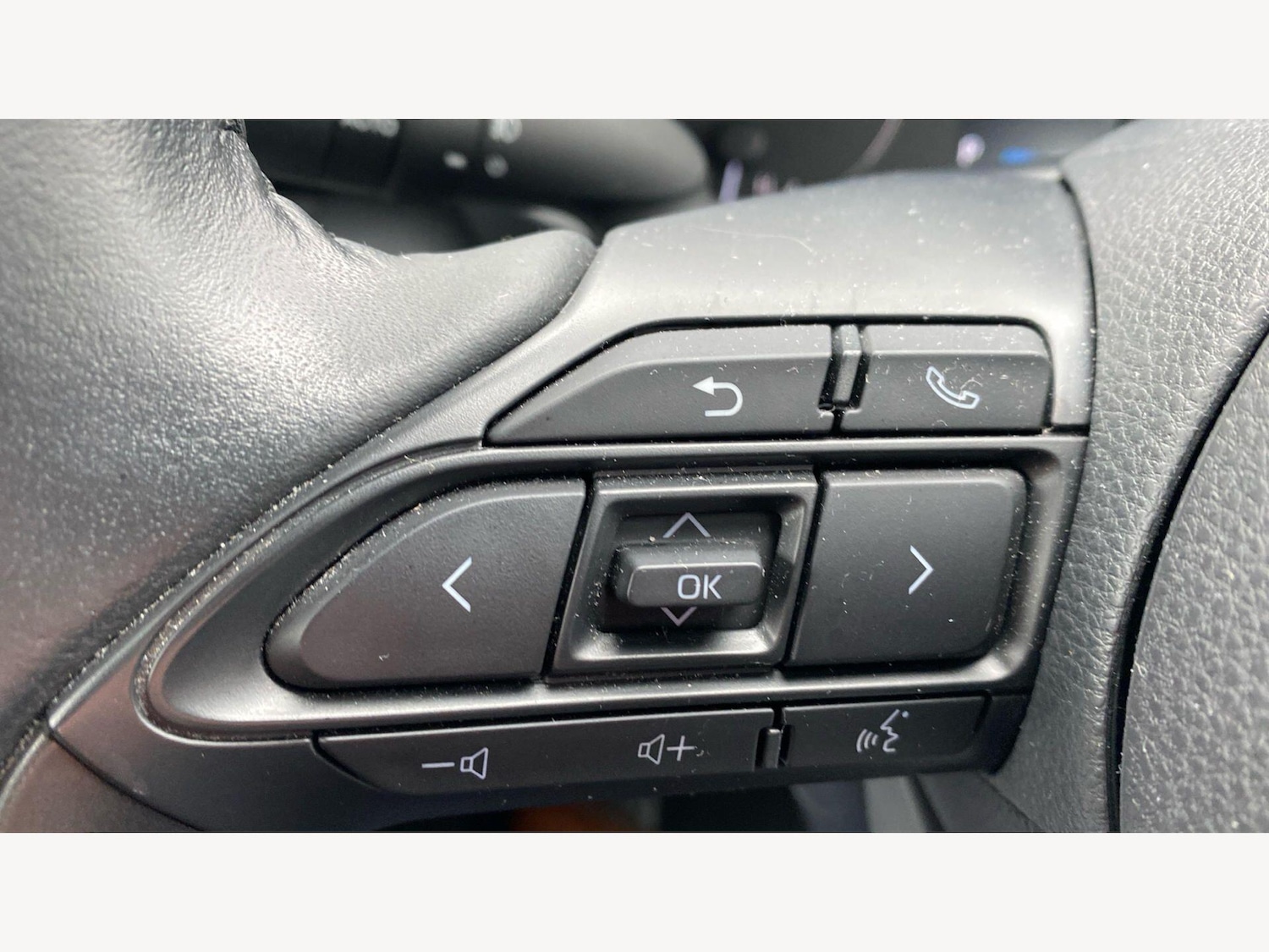 Used Toyota Yaris for sale - 77612273: Photo 28