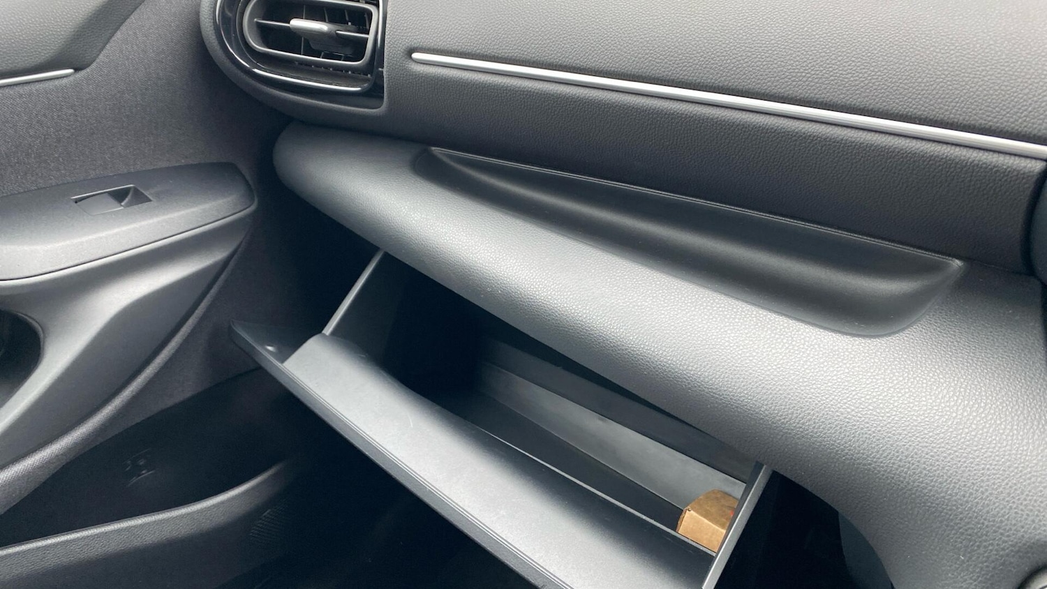 Used Toyota Yaris for sale - 77612273: Photo 42