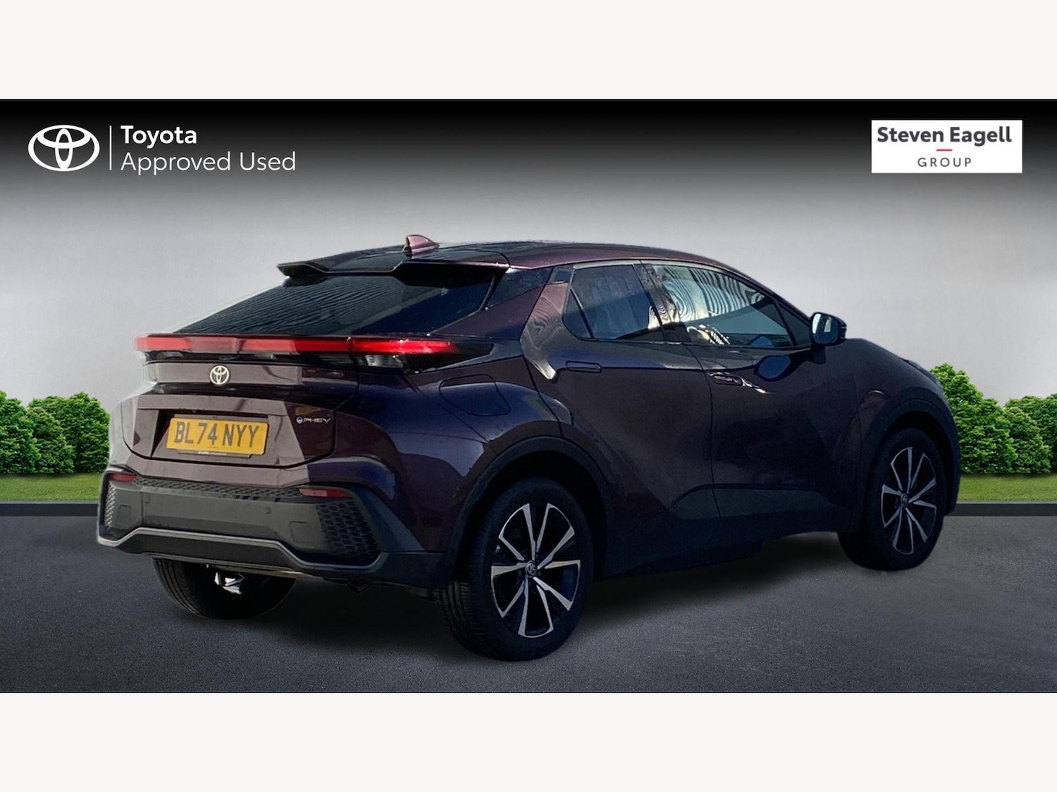 Used Toyota C-HR 2024 for sale - 76457560: Photo 2
