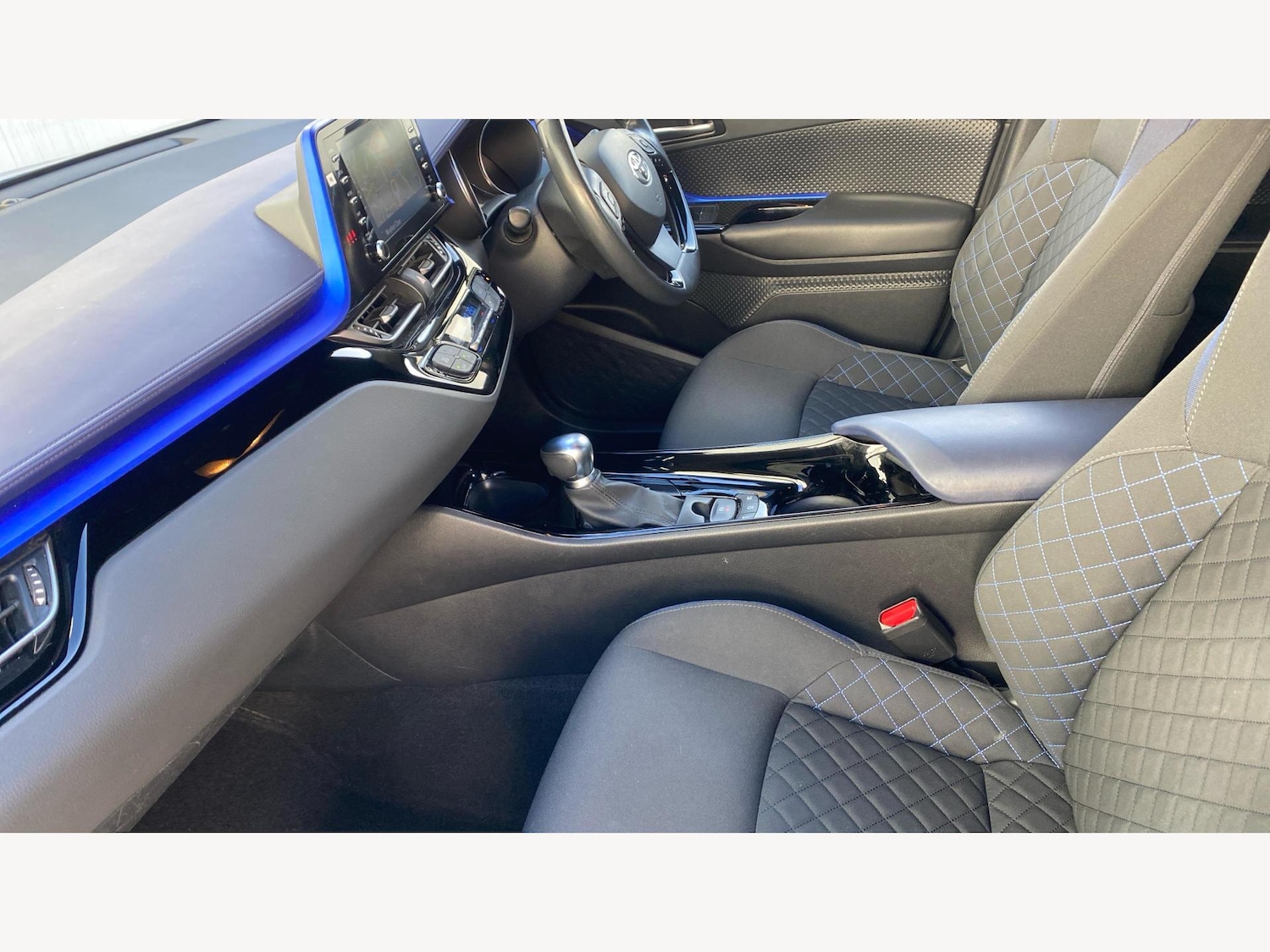 Used Toyota C-HR 2020 for sale - 76781734: Photo 12