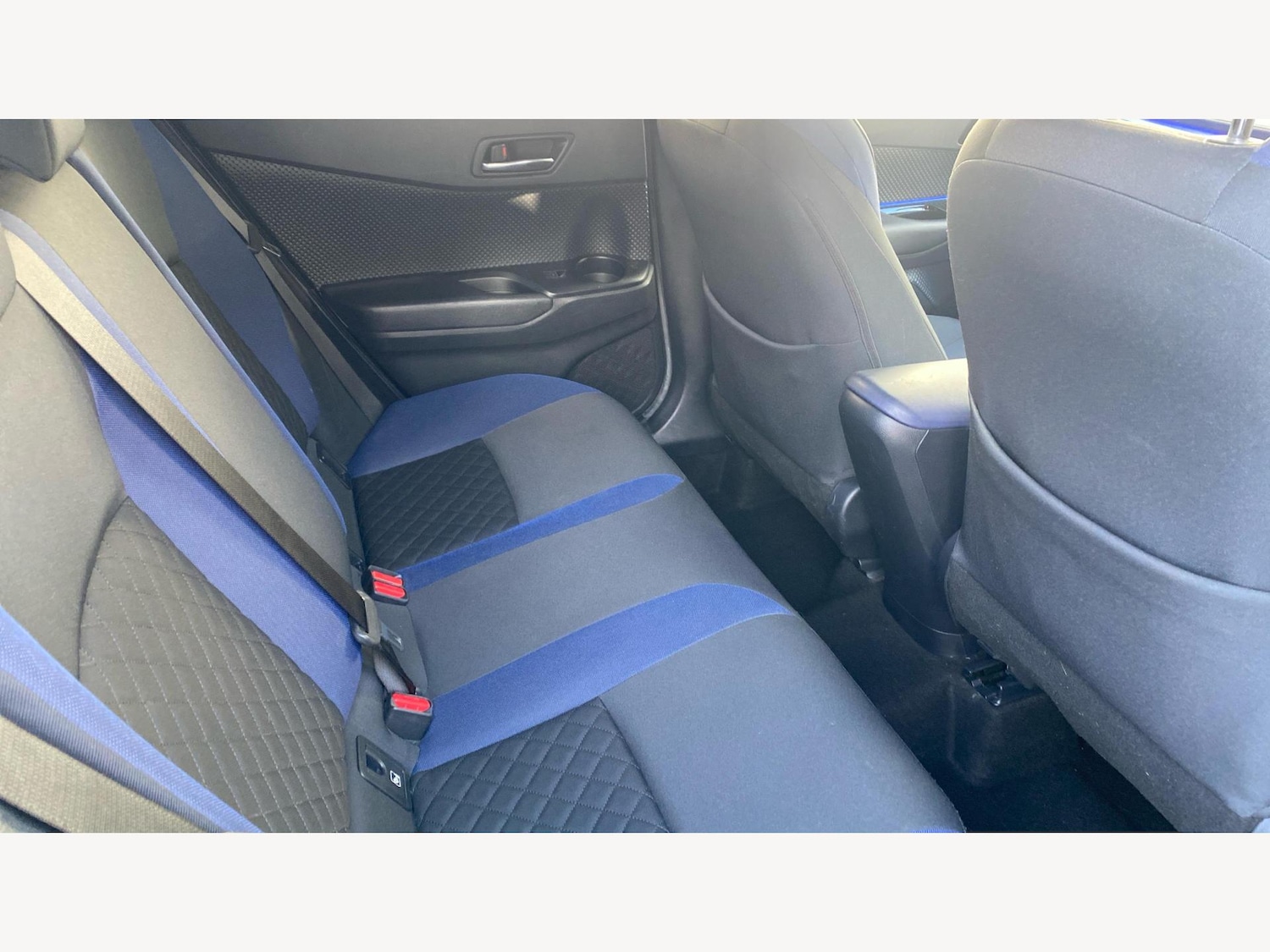 Used Toyota C-HR 2020 for sale - 76781734: Photo 14