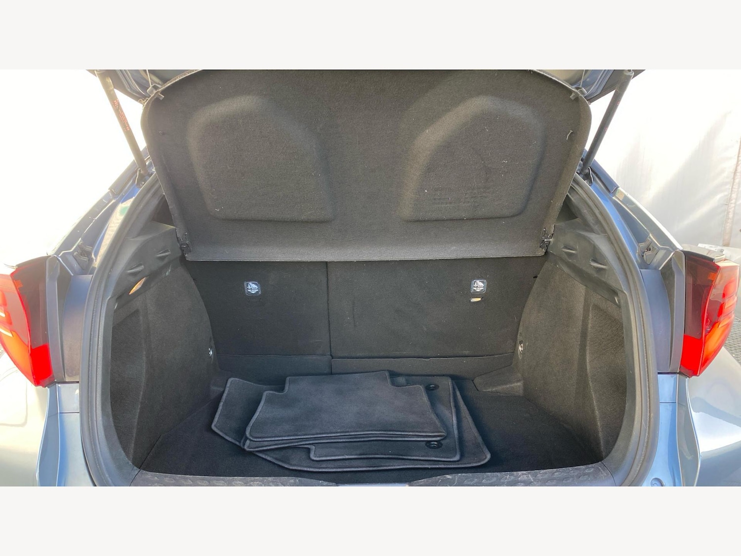 Used Toyota C-HR 2020 for sale - 76781734: Photo 16