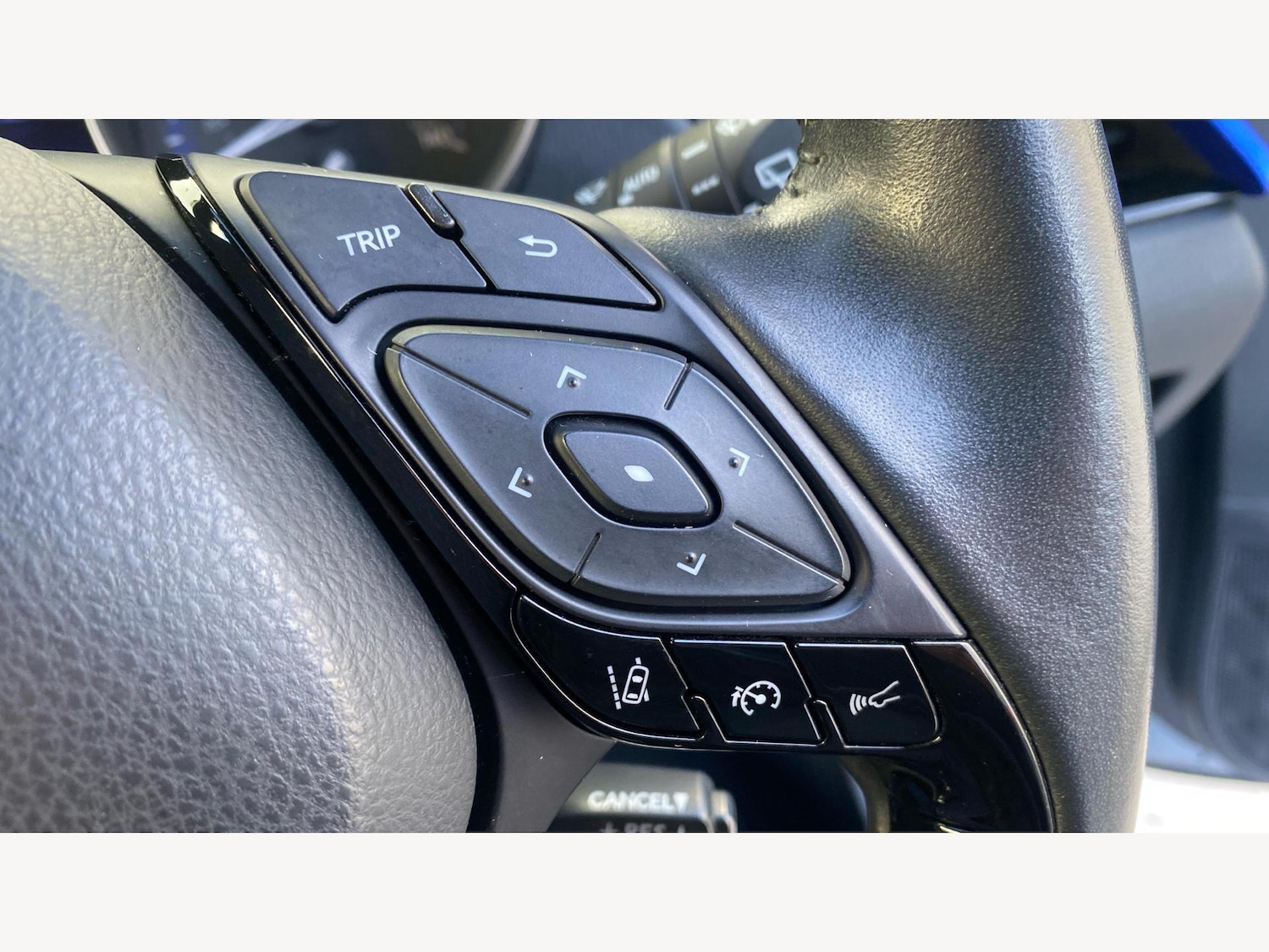 Used Toyota C-HR 2020 for sale - 76781734: Photo 32