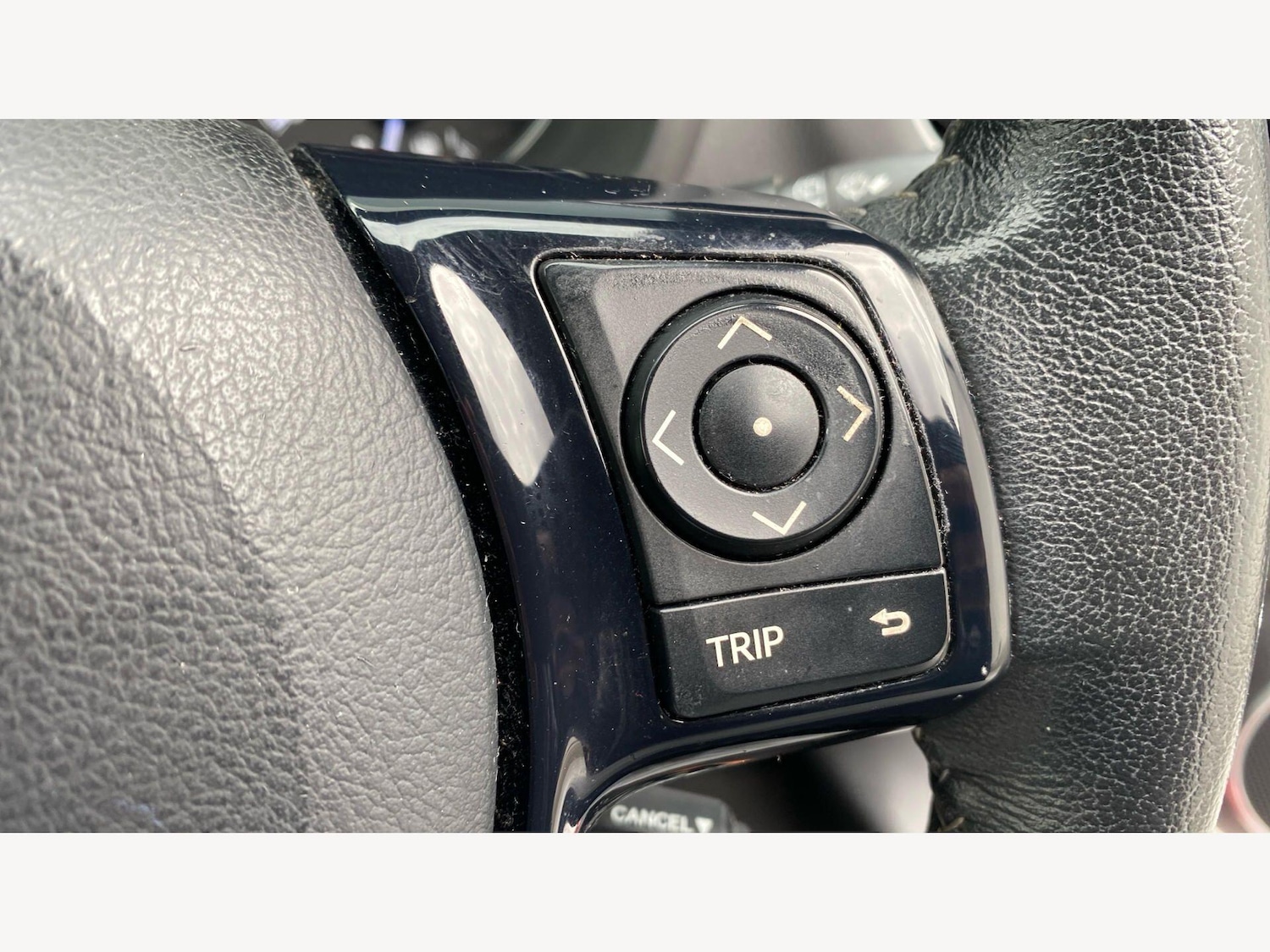 Used Toyota Yaris for sale - 78136435: Photo 30