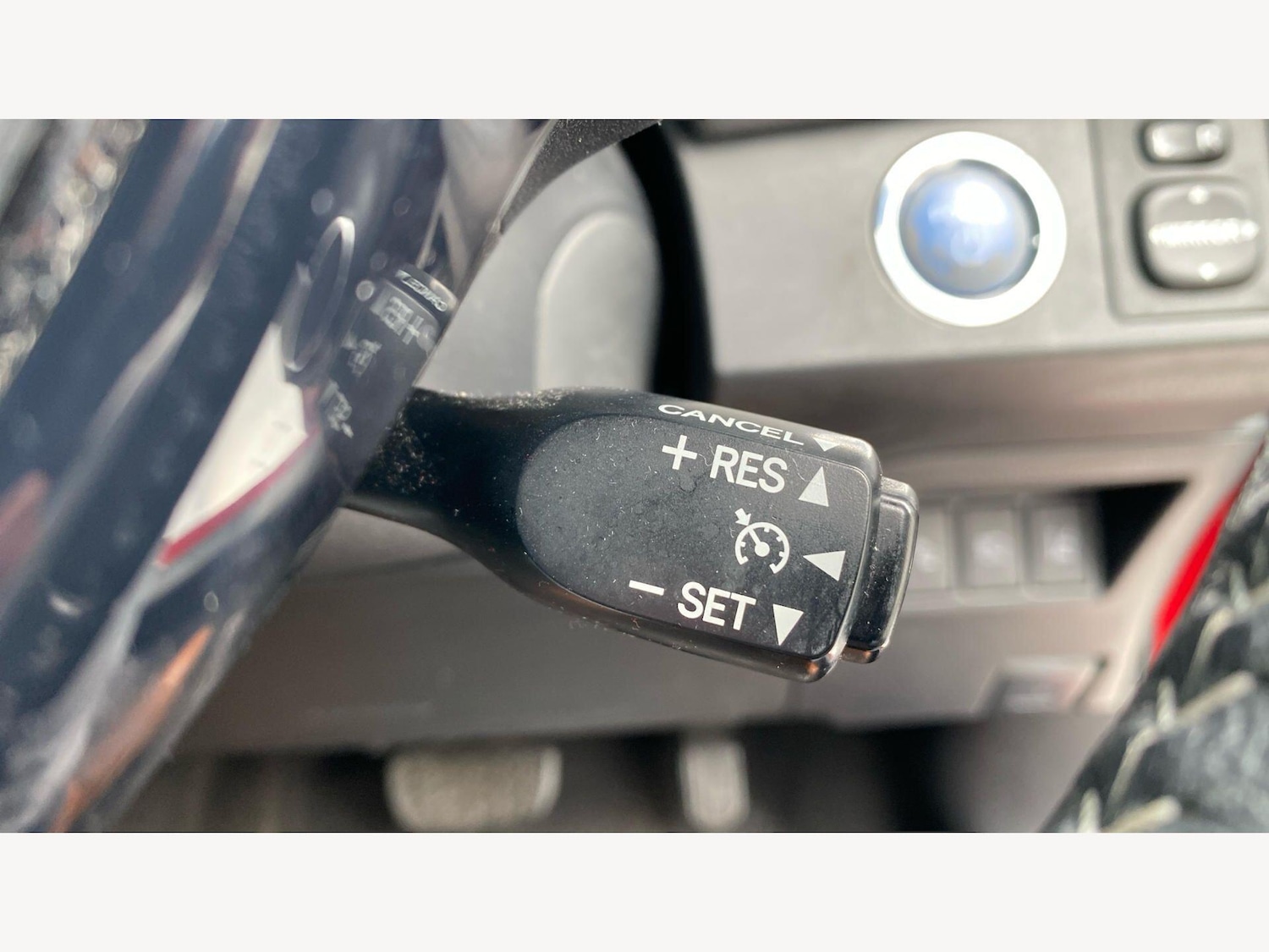 Used Toyota Yaris for sale - 78136435: Photo 31