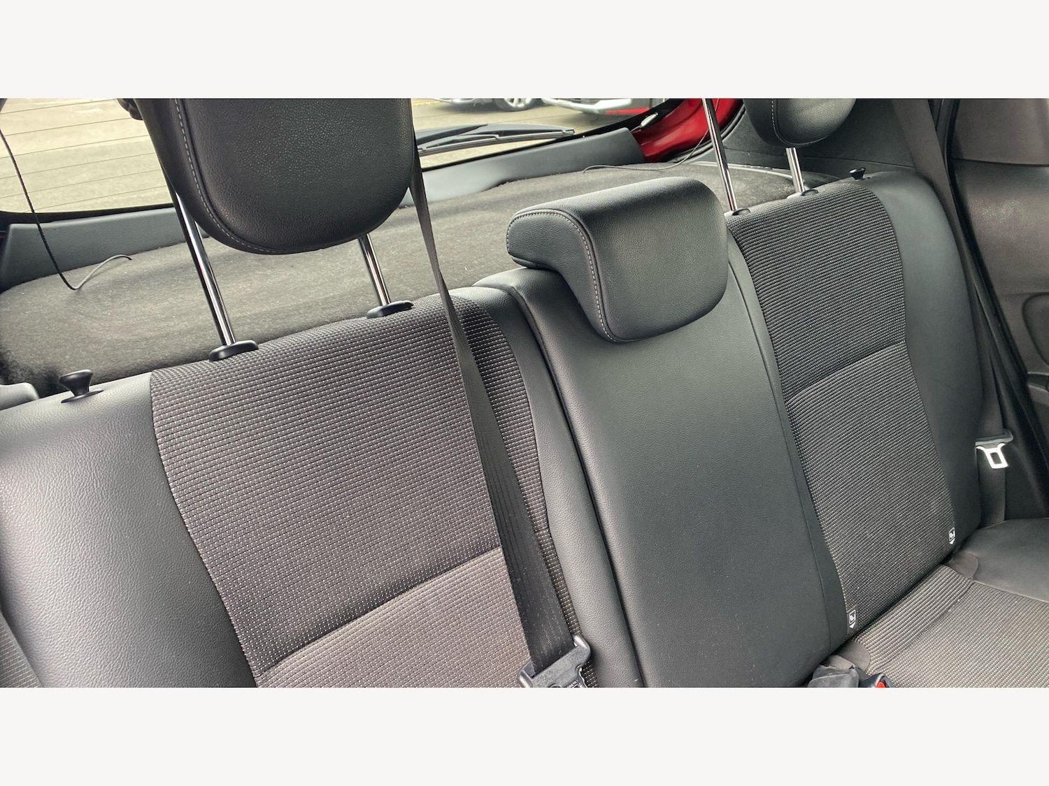 Used Toyota Yaris for sale - 78136435: Photo 37