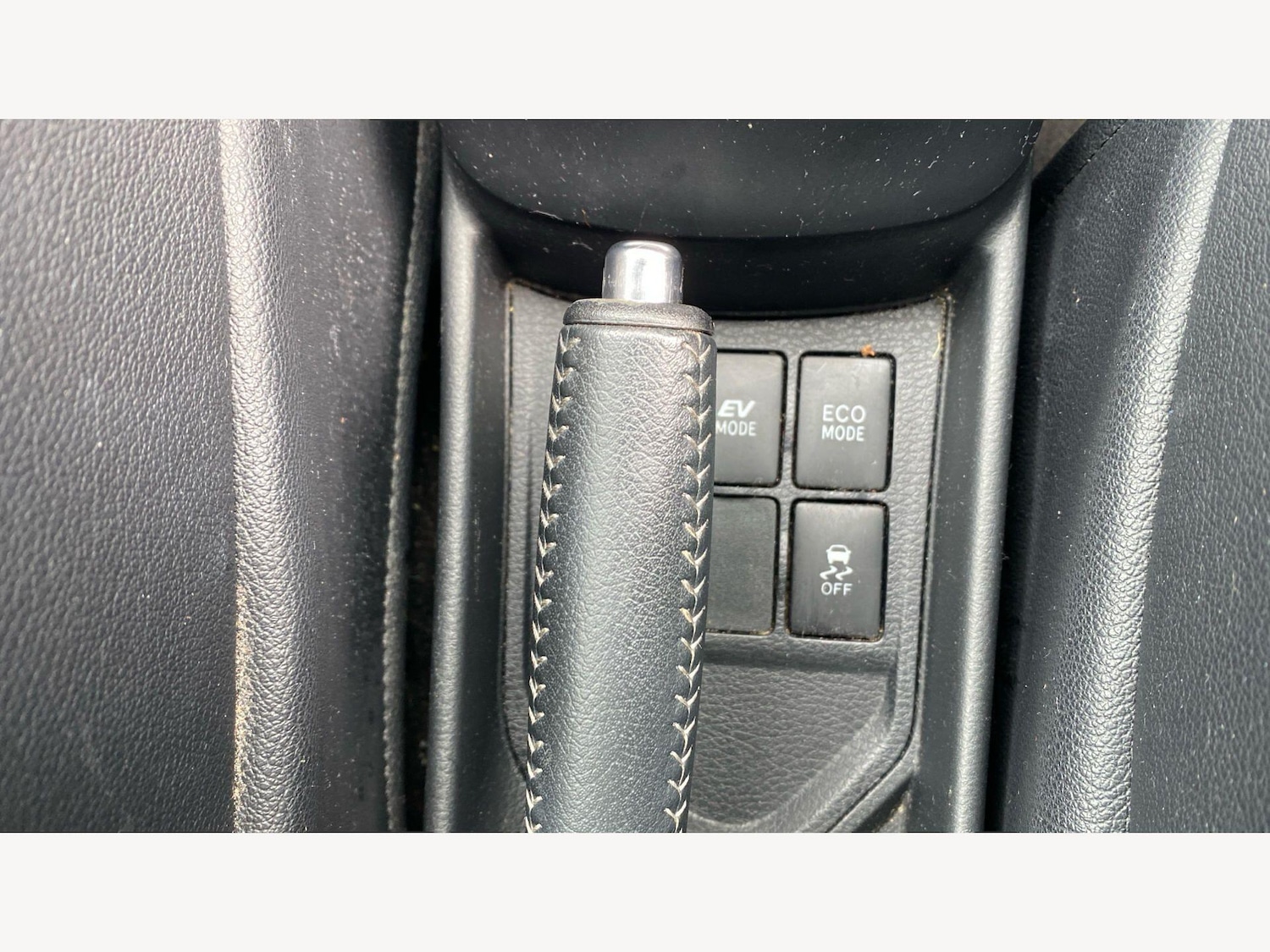 Used Toyota Yaris for sale - 78136435: Photo 42