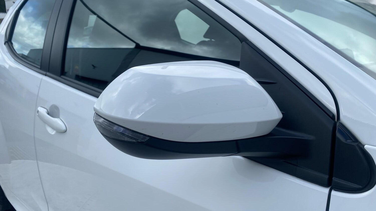 Used Toyota Yaris for sale - 77908794: Photo 32