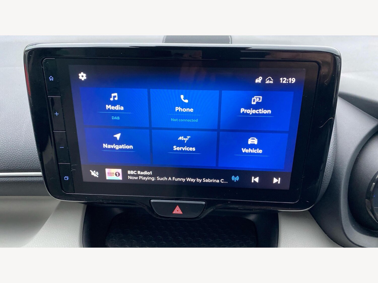 Used Toyota Yaris for sale - 77484020: Photo 27