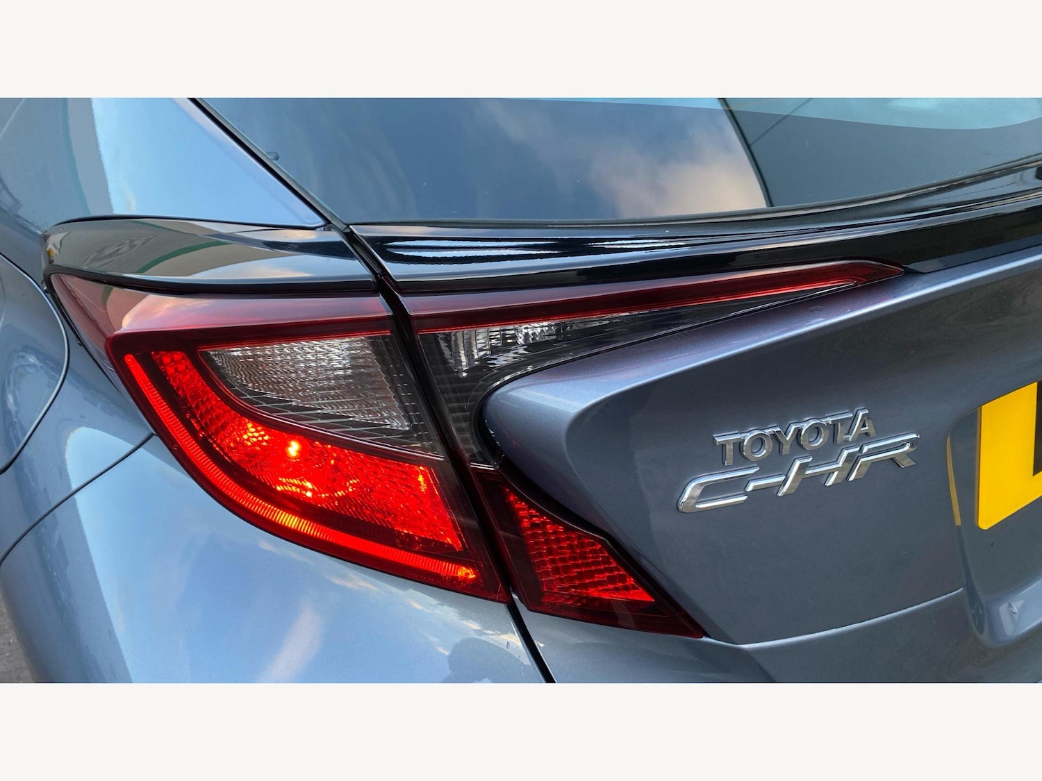 Used Toyota C-HR for sale - 77175939: Photo 23