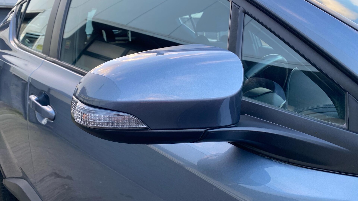 Used Toyota C-HR for sale - 77175939: Photo 35