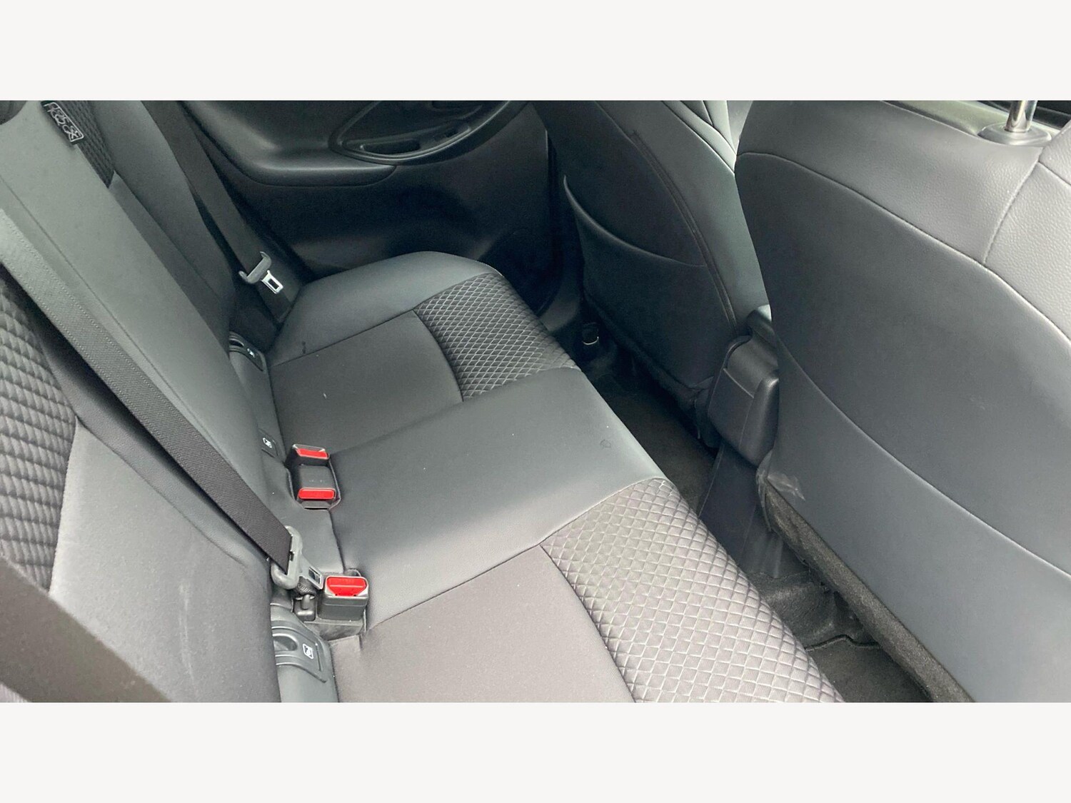 Used Toyota Yaris 2025 for sale - 77783418: Photo 14