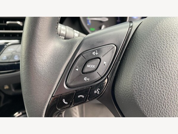 Used Toyota C-HR 2023 for sale - 75033831: Photo 33