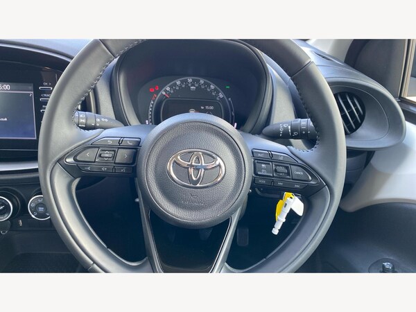 Used Toyota Aygo X 2023 for sale - 74596727: Photo 10
