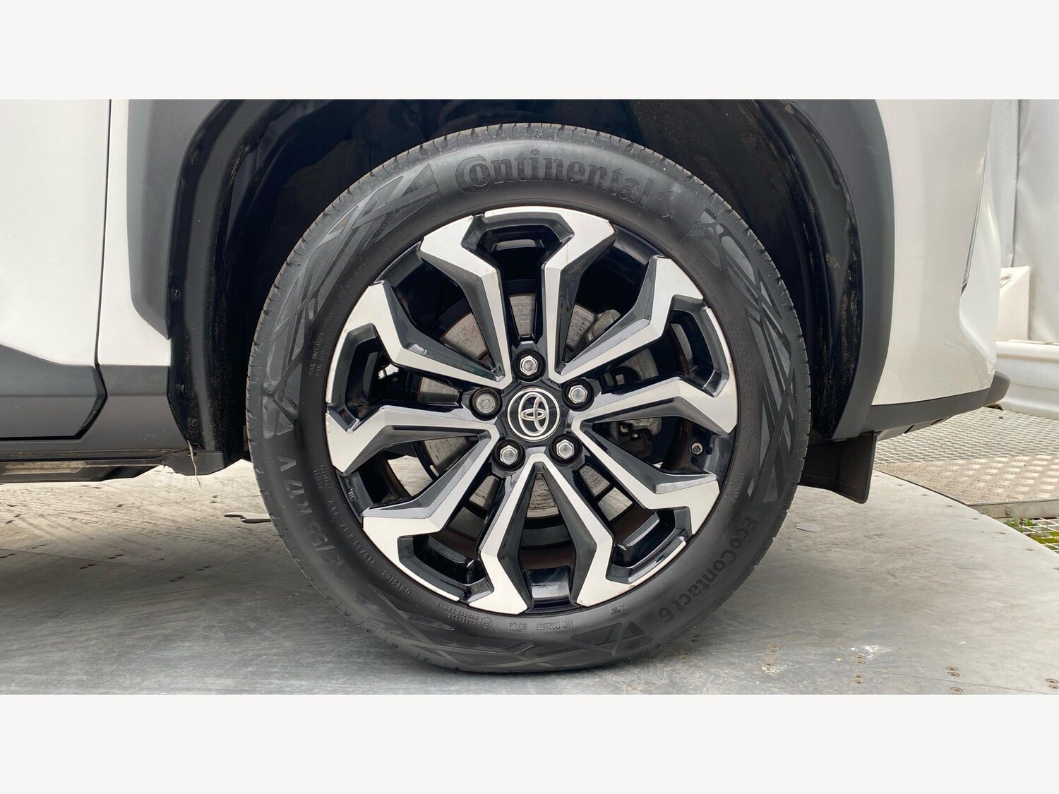 Used Toyota Yaris Cross 2023 for sale - 77783958: Photo 20