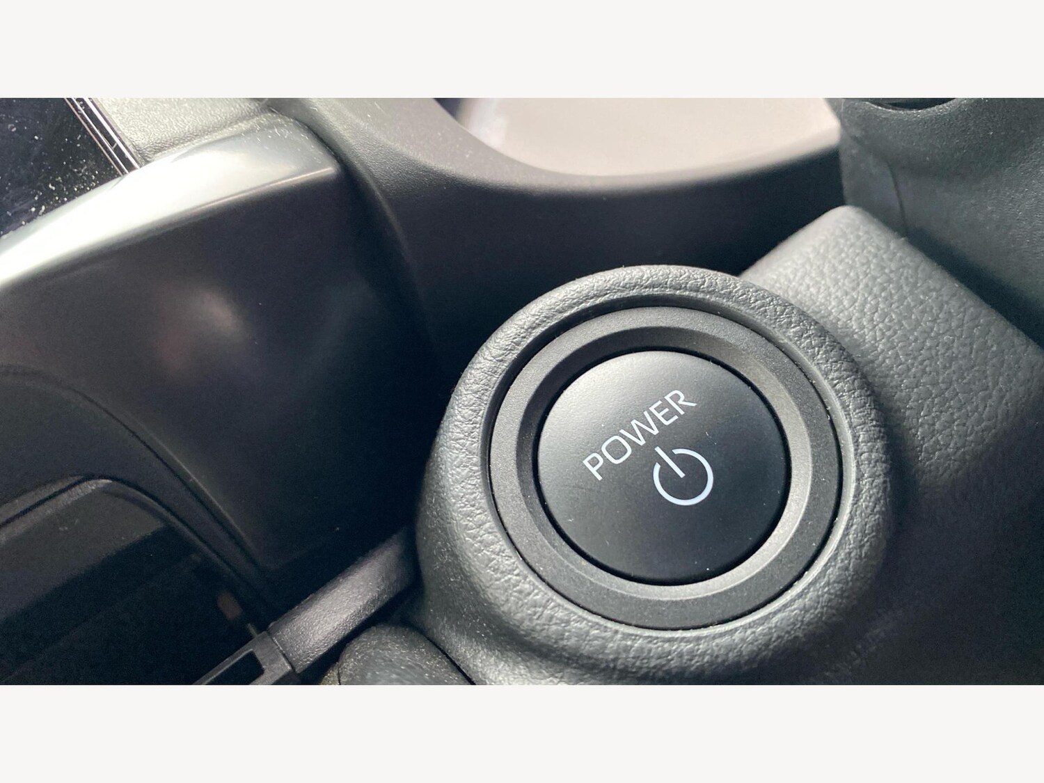 Used Toyota C-HR 2025 for sale - 76457028: Photo 30