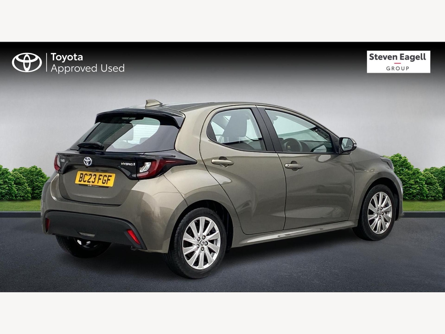 Used Toyota Yaris 2023 for sale - 77376115: Photo 2