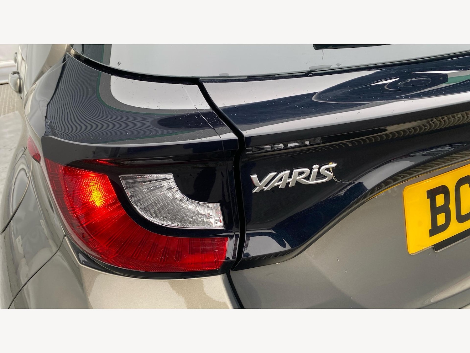 Used Toyota Yaris 2023 for sale - 77376115: Photo 23