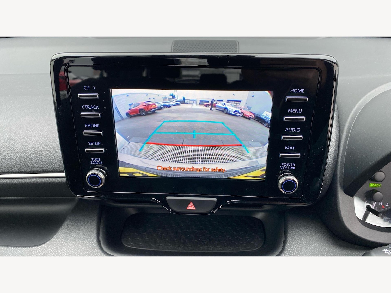 Used Toyota Yaris 2023 for sale - 77376115: Photo 29