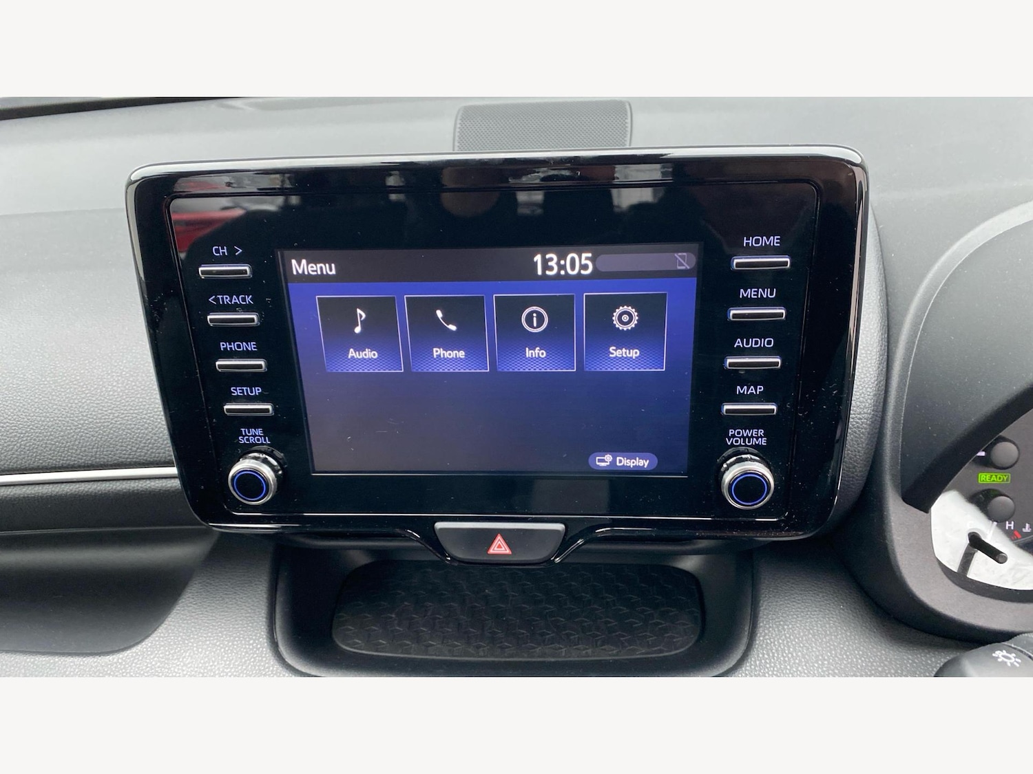 Used Toyota Yaris 2023 for sale - 77376115: Photo 9