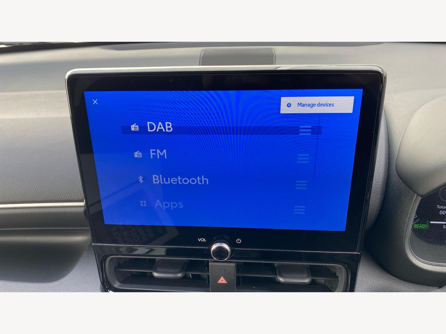 Used Toyota Yaris 2024 for sale - 76765343: Photo 28