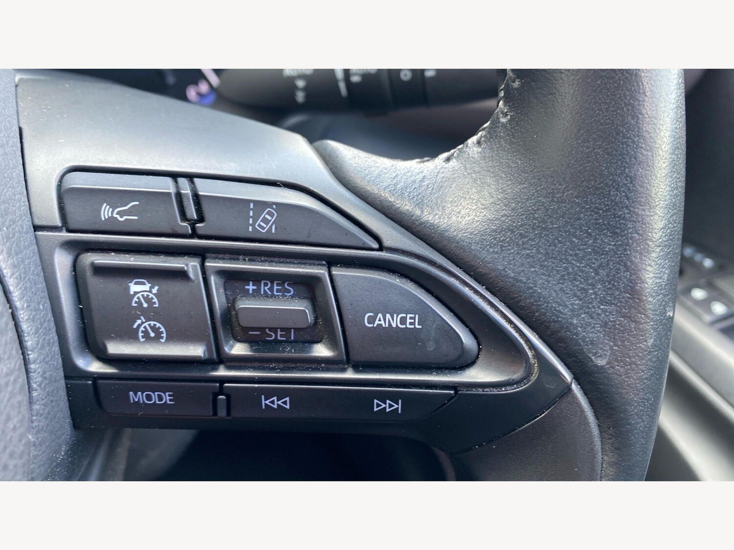 Used Toyota Yaris Cross 2022 for sale - 78157082: Photo 31