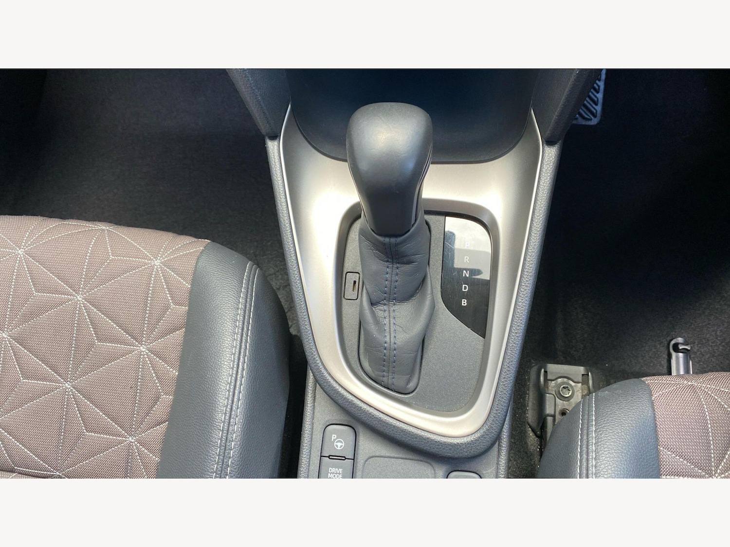 Used Toyota Yaris Cross 2022 for sale - 78157082: Photo 44