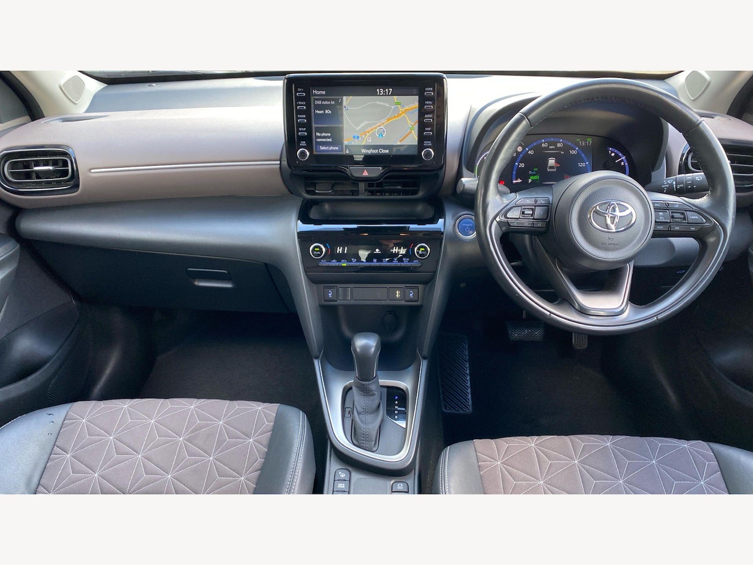 Used Toyota Yaris Cross 2022 for sale - 78157082: Photo 7