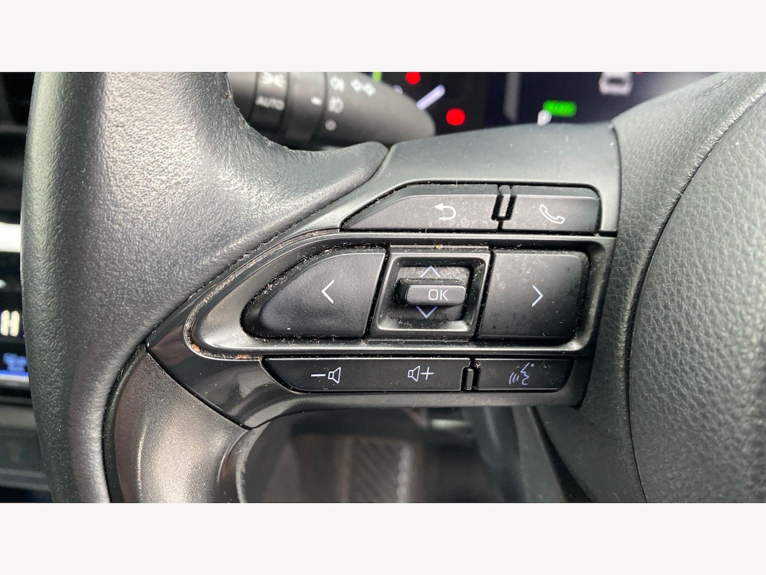 Used Toyota Yaris Cross for sale - 78135577: Photo 27