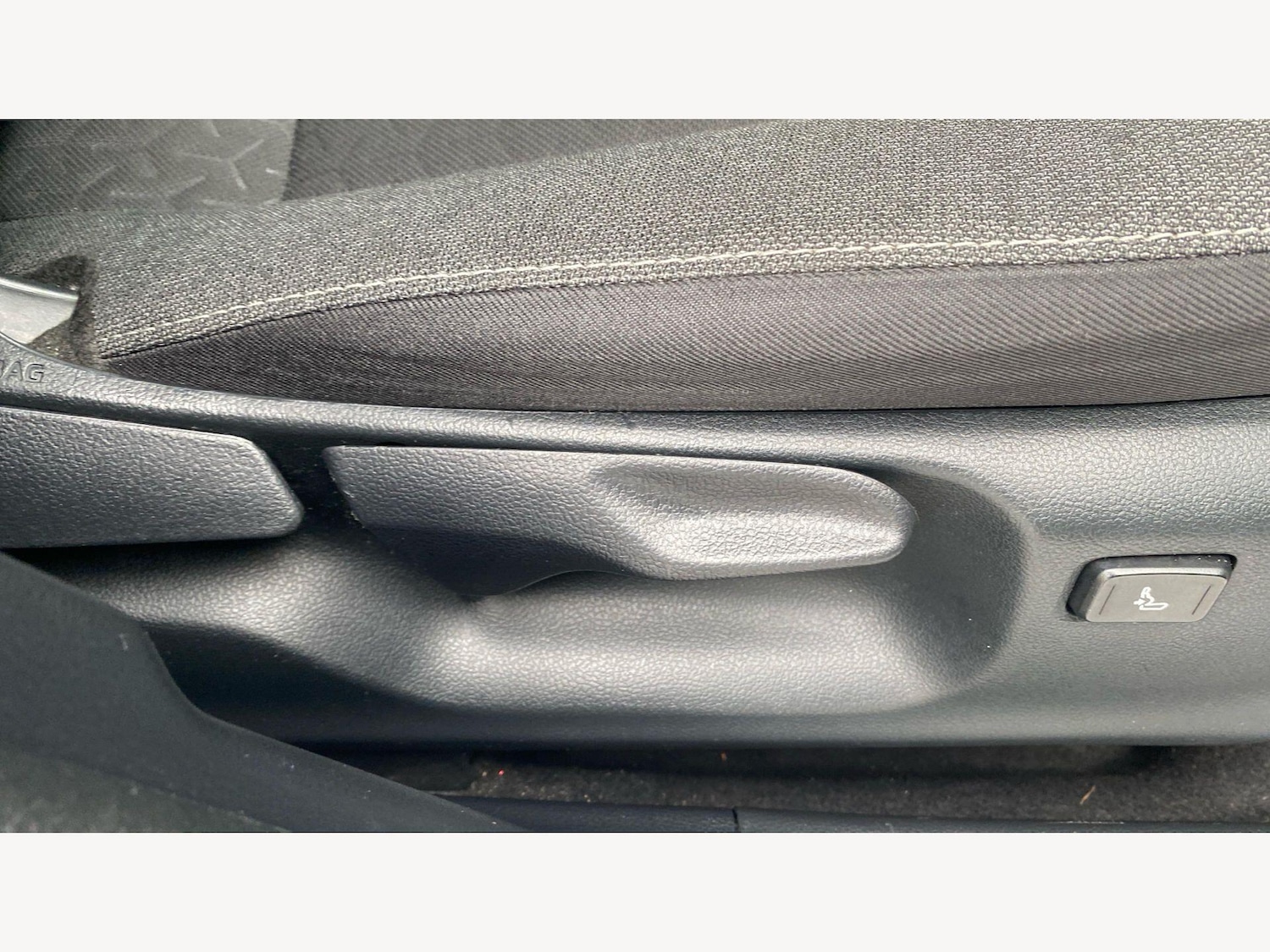 Used Toyota Yaris Cross for sale - 78135577: Photo 35