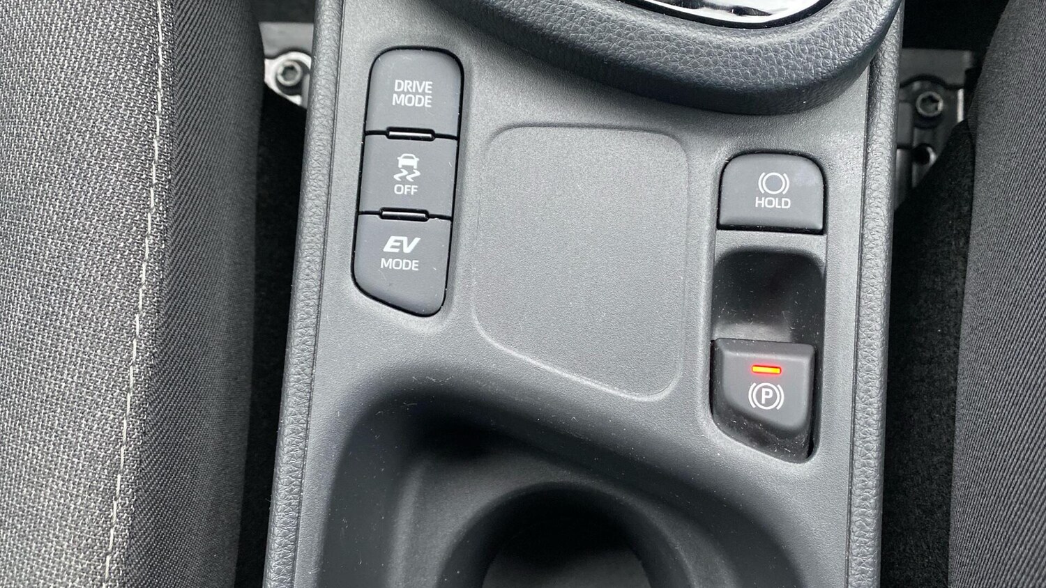 Used Toyota Yaris Cross for sale - 77496372: Photo 35