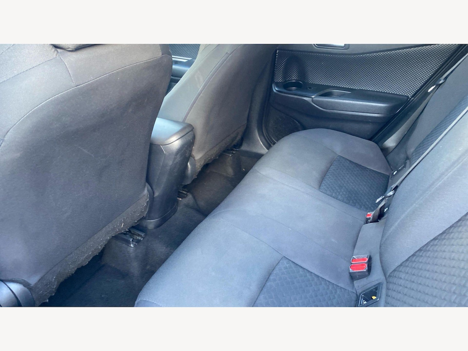 Used Toyota C-HR for sale - 77898478: Photo 15