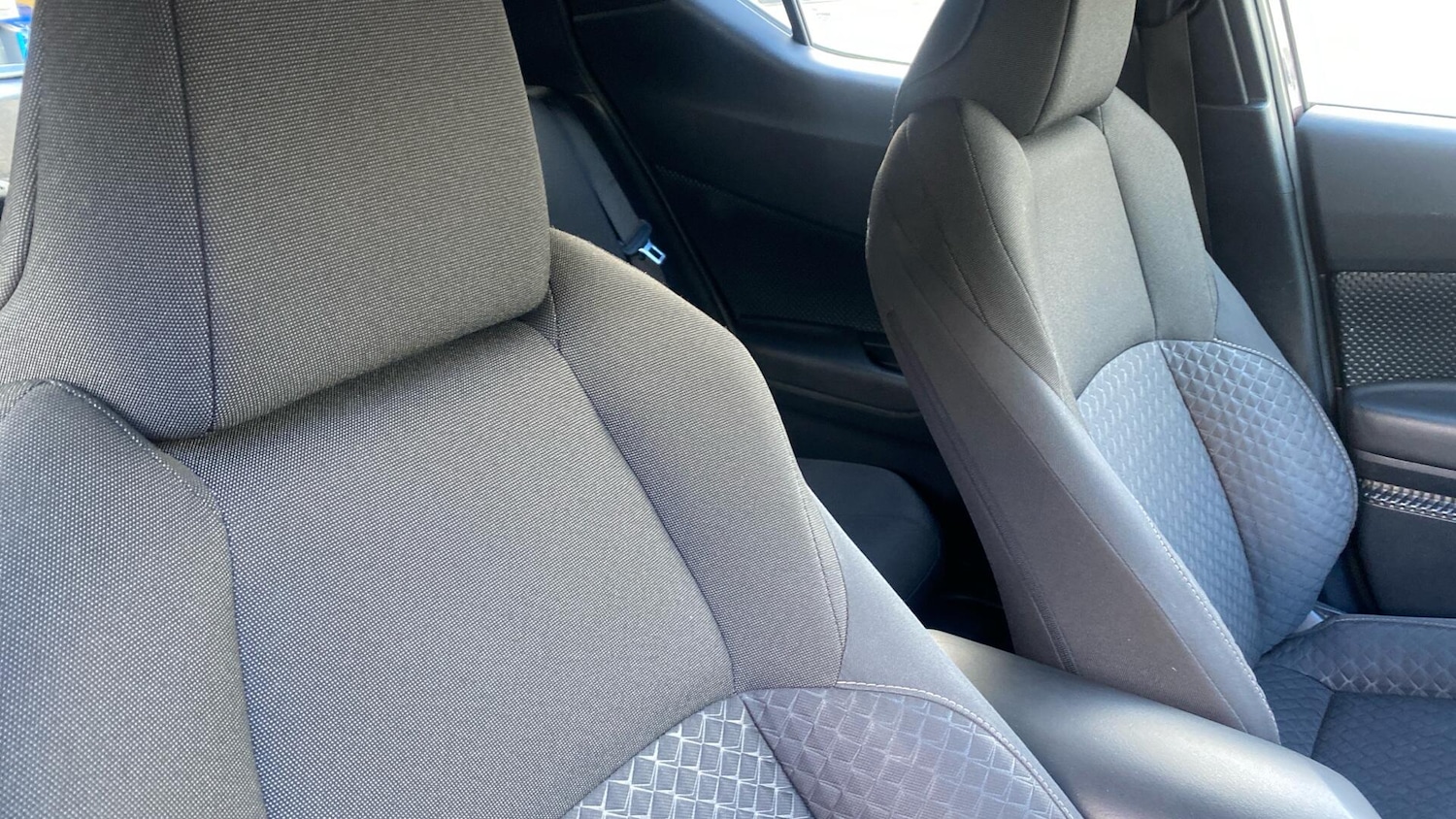 Used Toyota C-HR for sale - 77898478: Photo 37