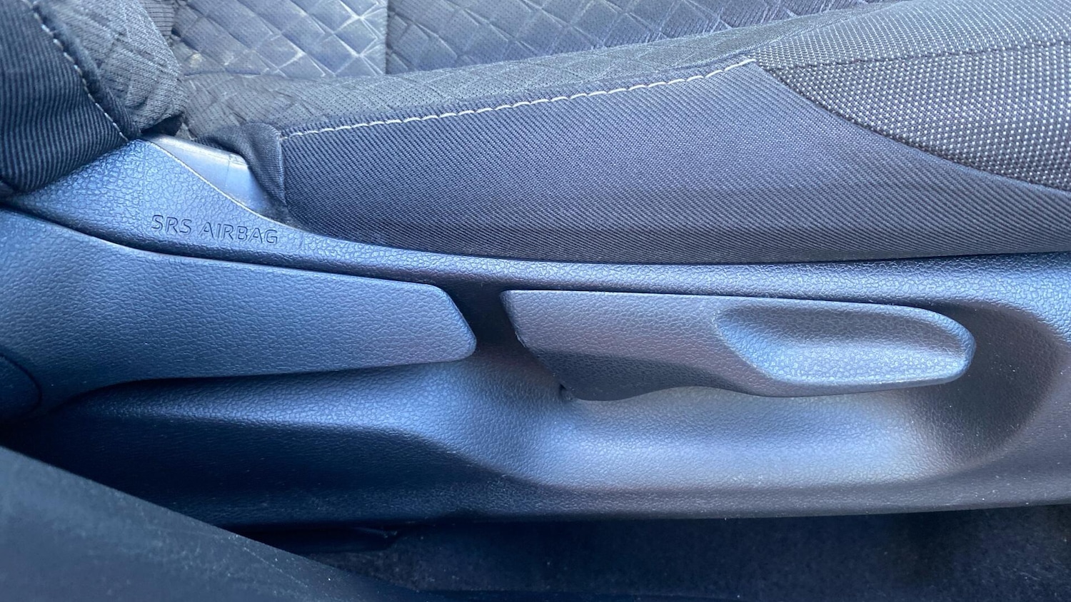 Used Toyota C-HR for sale - 77898478: Photo 39