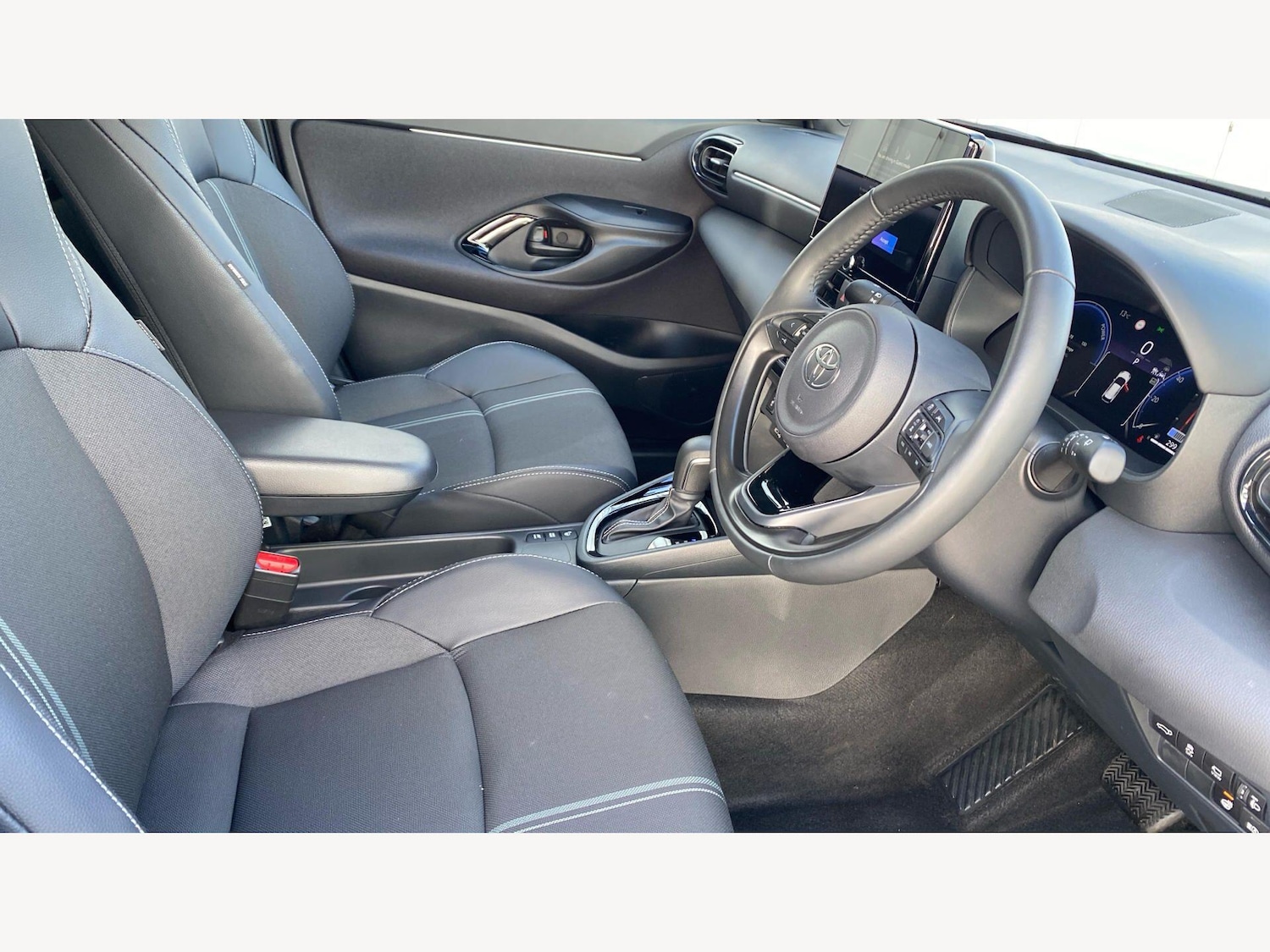 Used Toyota Yaris Cross for sale - 77925963: Photo 13