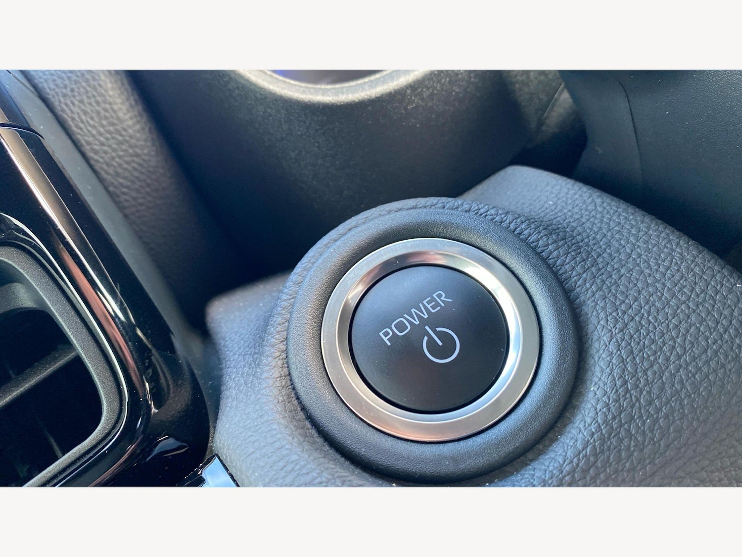 Used Toyota Yaris Cross for sale - 77925963: Photo 28