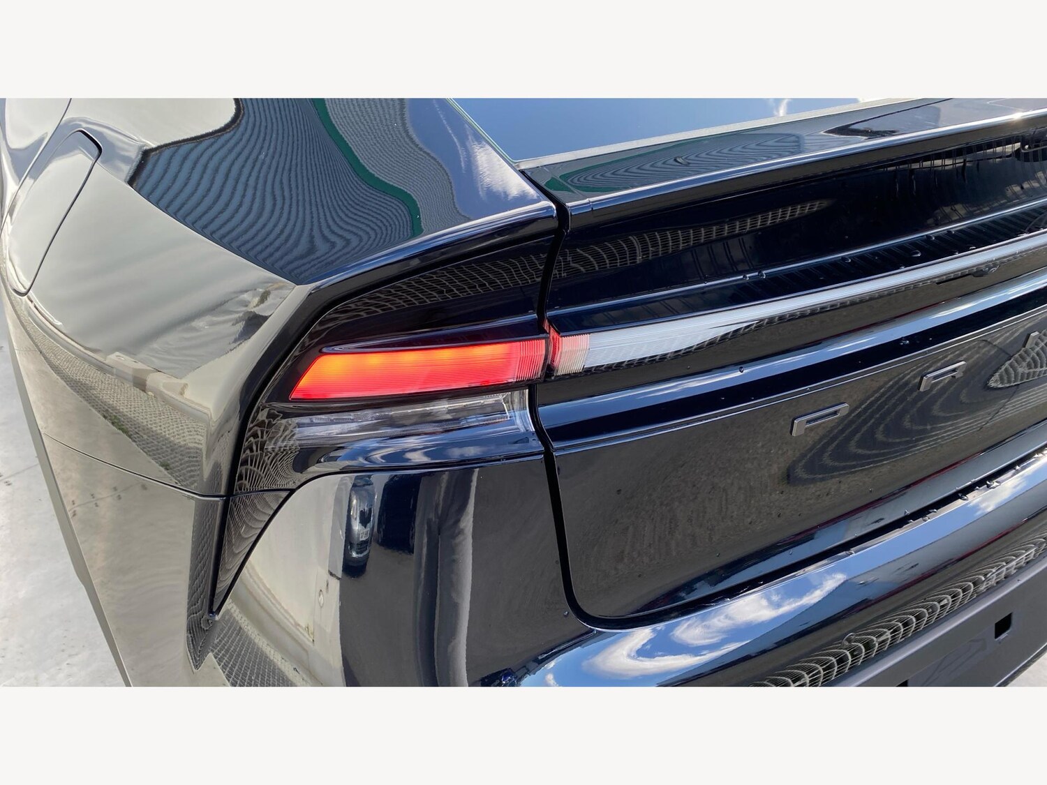 Used Toyota Prius for sale - 77290639: Photo 23