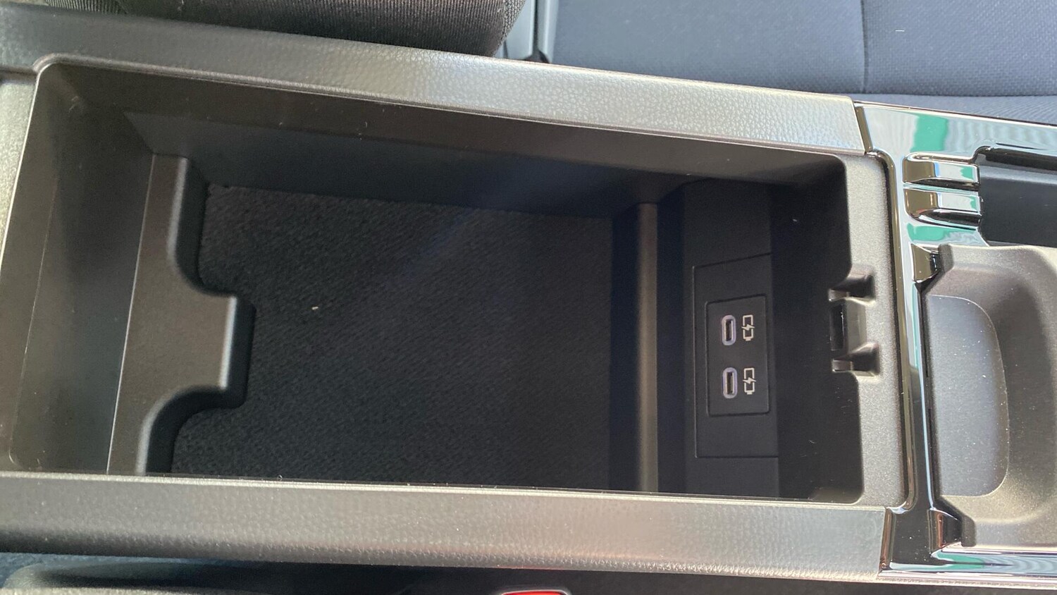 Used Toyota Prius for sale - 77290639: Photo 43