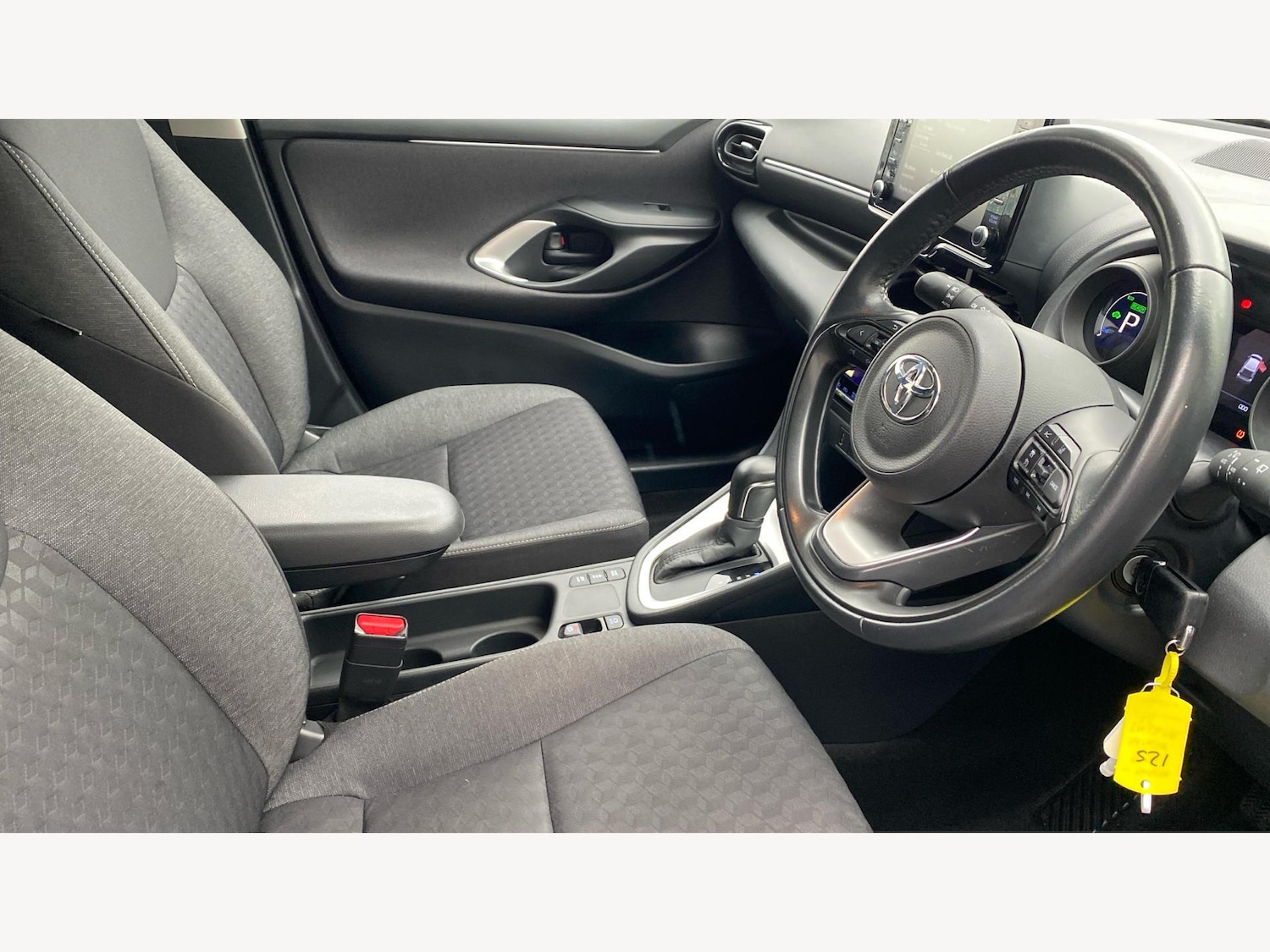Used Toyota Yaris 2022 for sale - 76377765: Photo 13