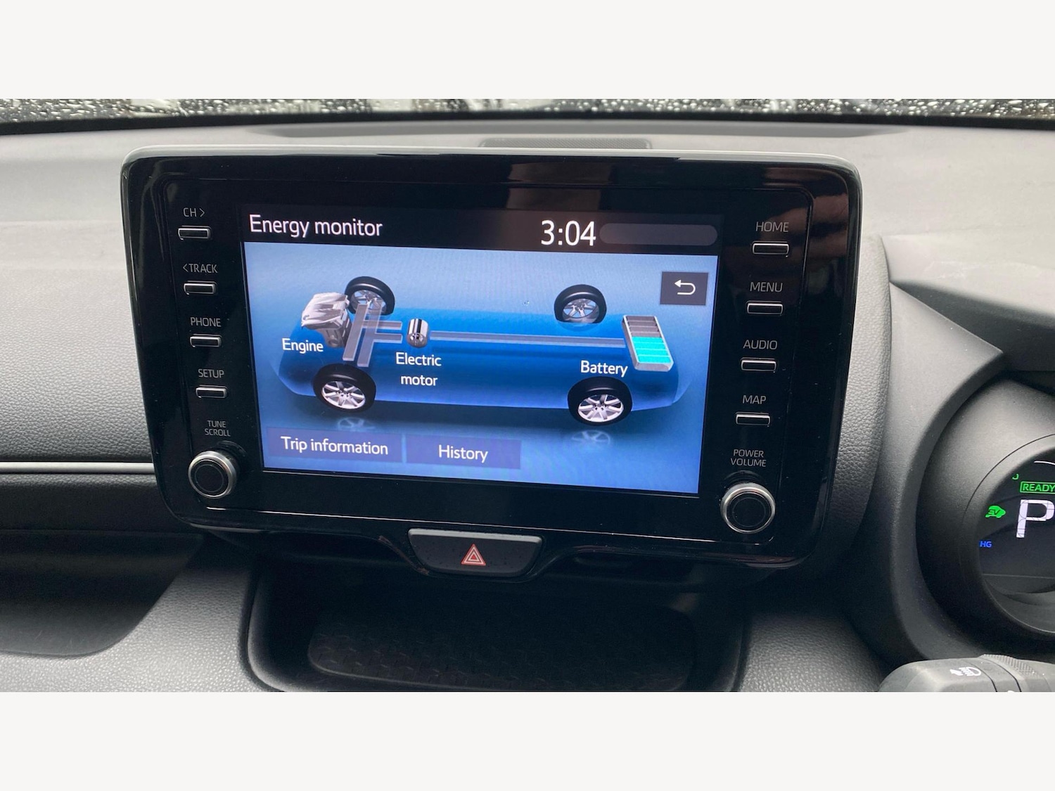 Used Toyota Yaris 2022 for sale - 76377765: Photo 24