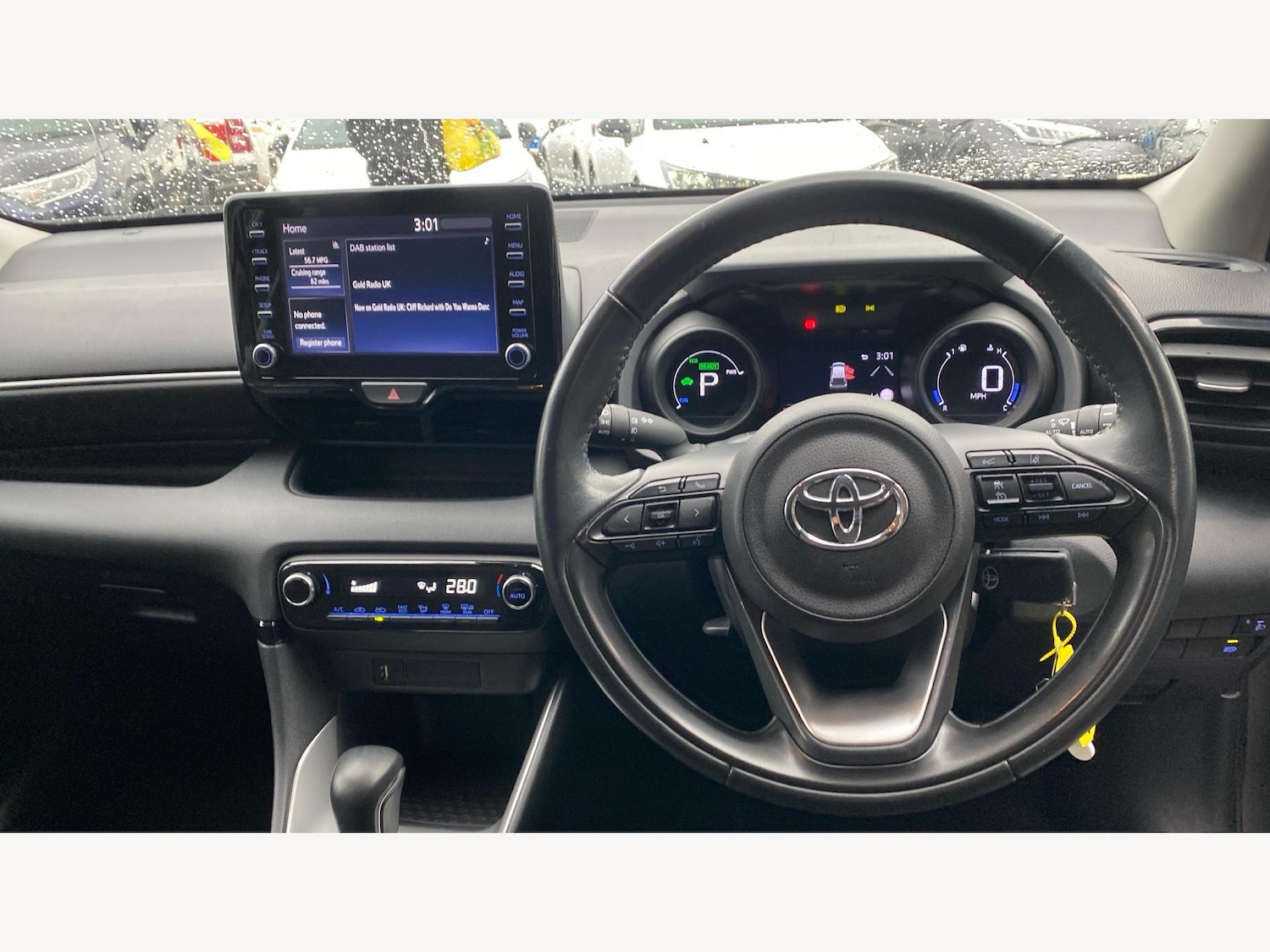 Used Toyota Yaris 2022 for sale - 76377765: Photo 8