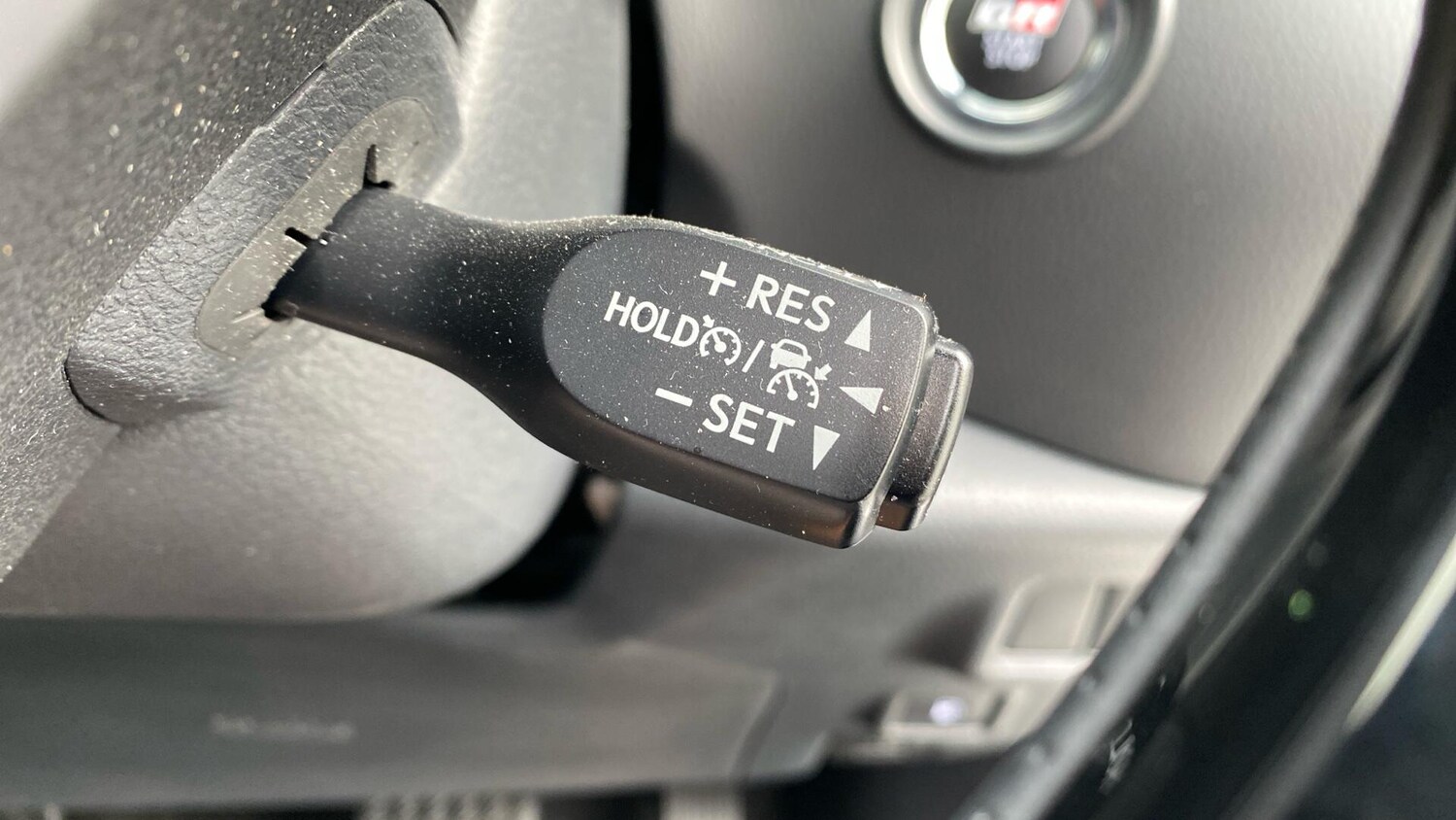 Used Toyota C-HR 2023 for sale - 76071915: Photo 33