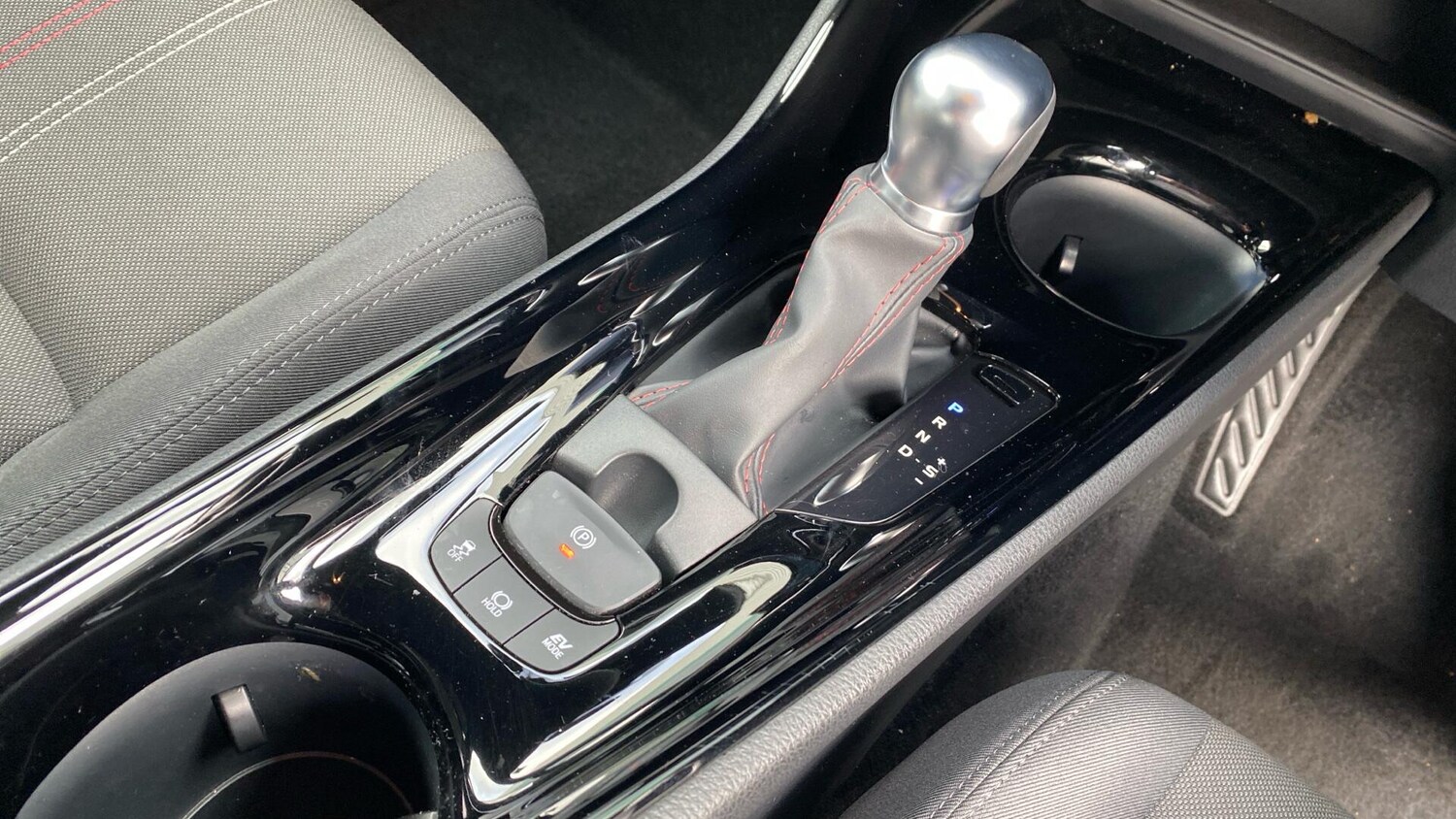 Used Toyota C-HR 2023 for sale - 76071915: Photo 42