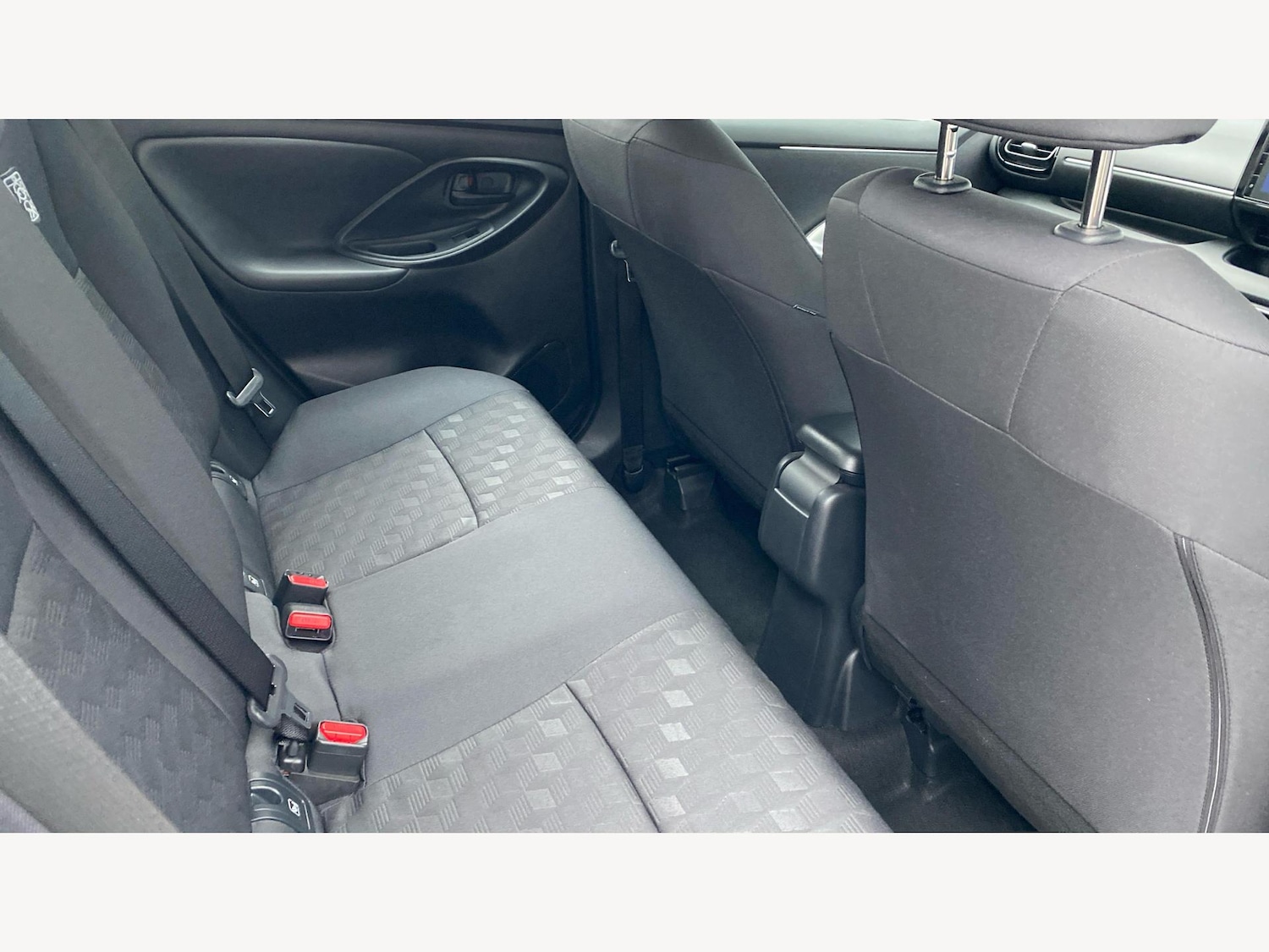 Used Toyota Yaris 2024 for sale - 77559937: Photo 14