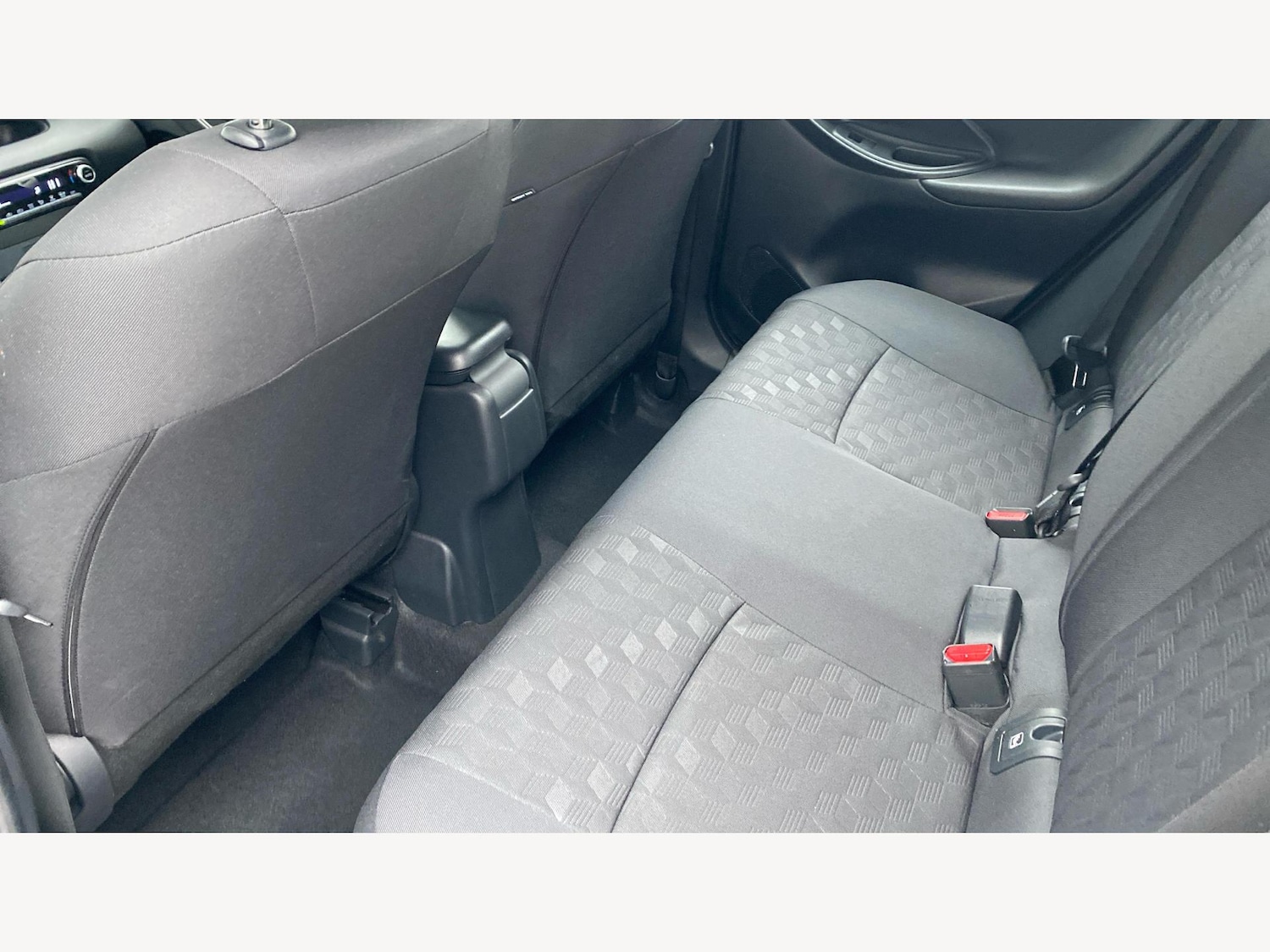 Used Toyota Yaris 2024 for sale - 77559937: Photo 15