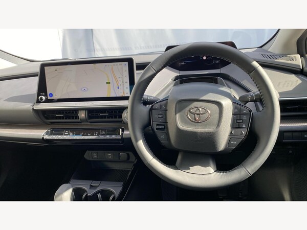 Used Toyota Prius 2025 for sale - 75601309: Photo 8